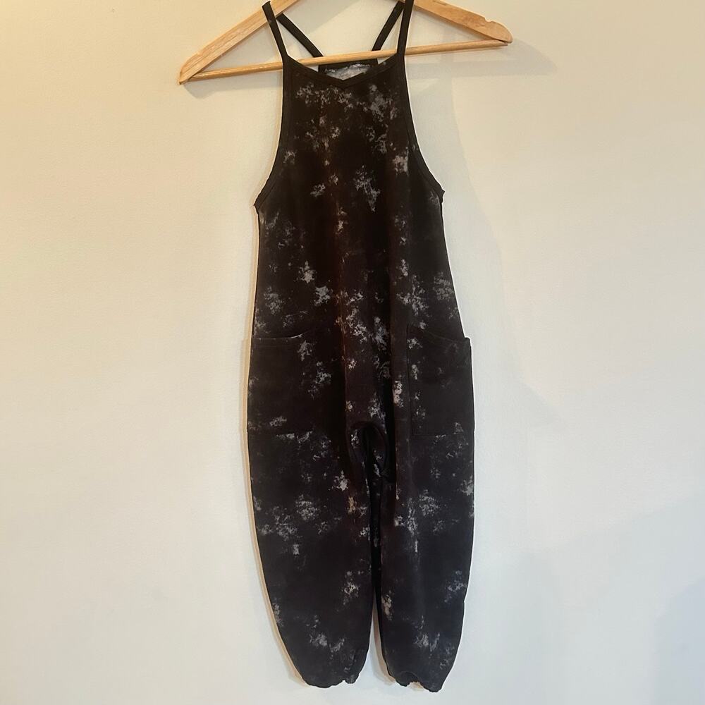 Bearpaw Romper sz 5/6 girls black lounge wear romper